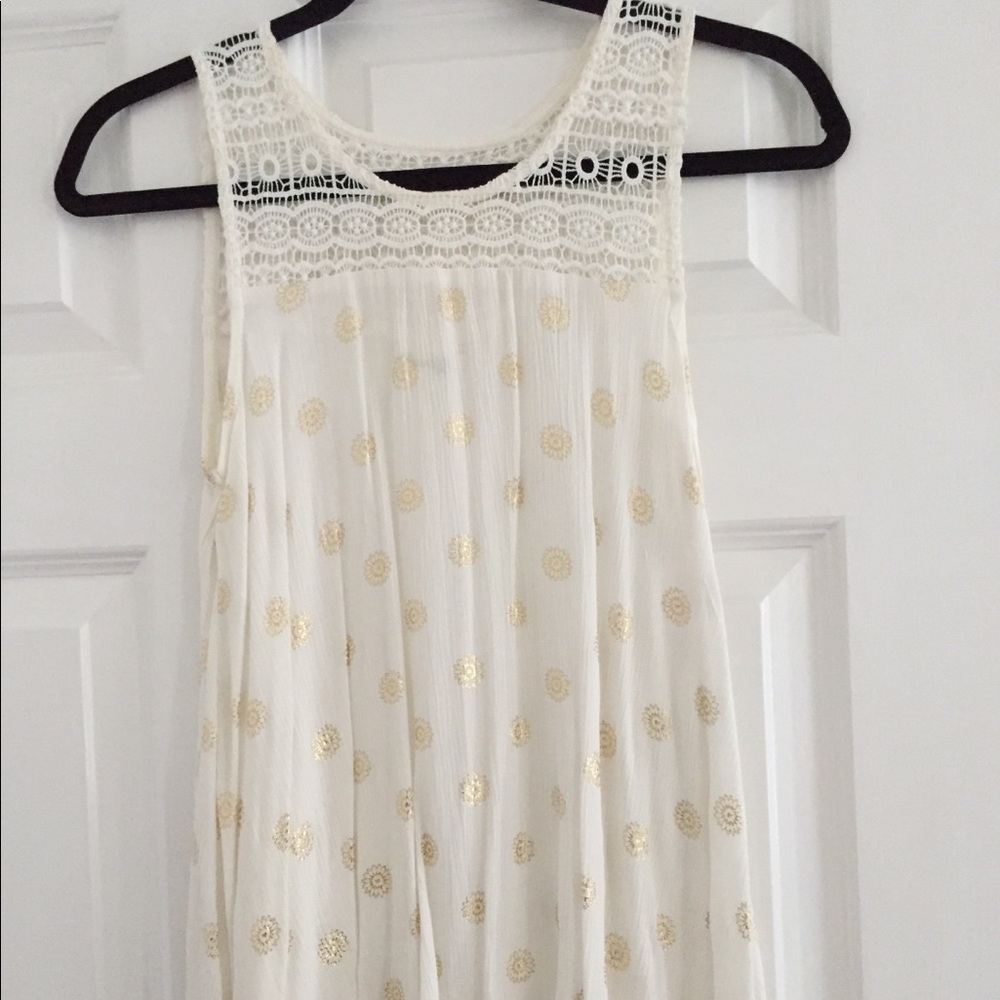 Mudd top white with gold flowers and lace straps